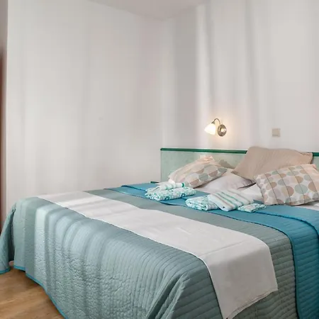 Leut 80m From The Sea Podgora (Split-Dalmatia)