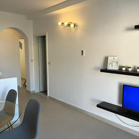 Leut 80m From The Sea Podgora (Split-Dalmatia)
