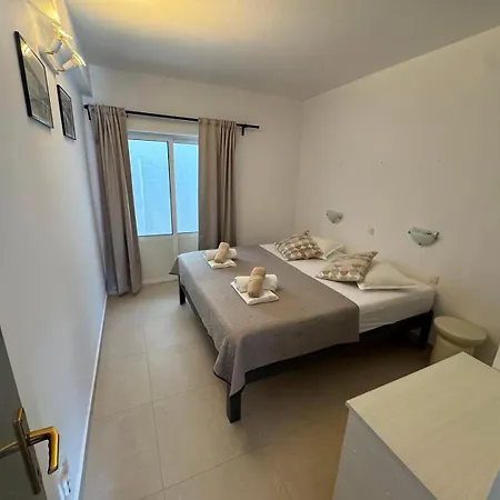 Leut 80m From The Sea