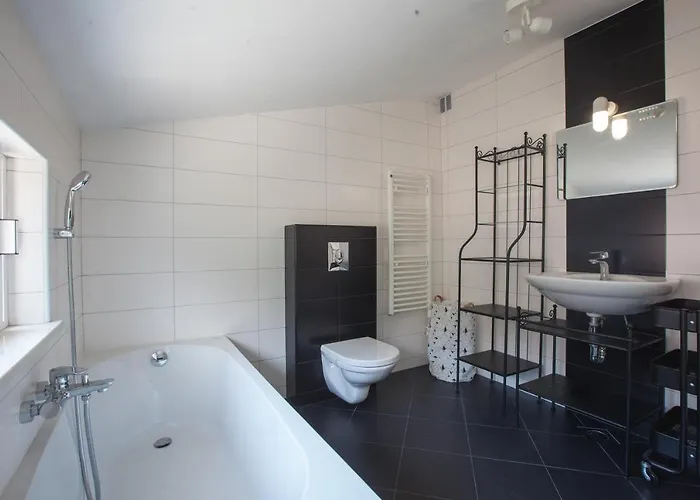 Apartman Leut 80m From The Sea Podgora (Split-Dalmatia)