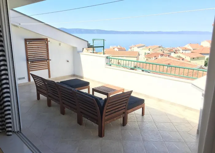 Apartman Leut 80m From The Sea *
